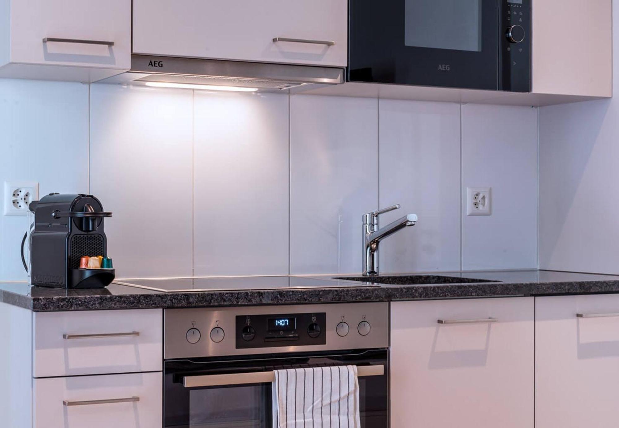 Hitrental Central Station Apartment チューリッヒ エクステリア 写真